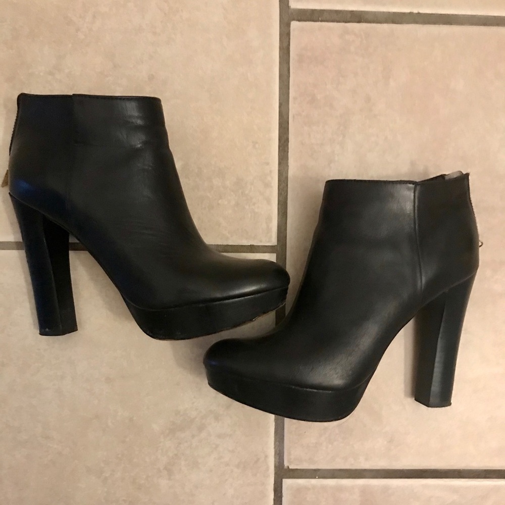 🖤Michael Kors Heeled Boots 🖤👢